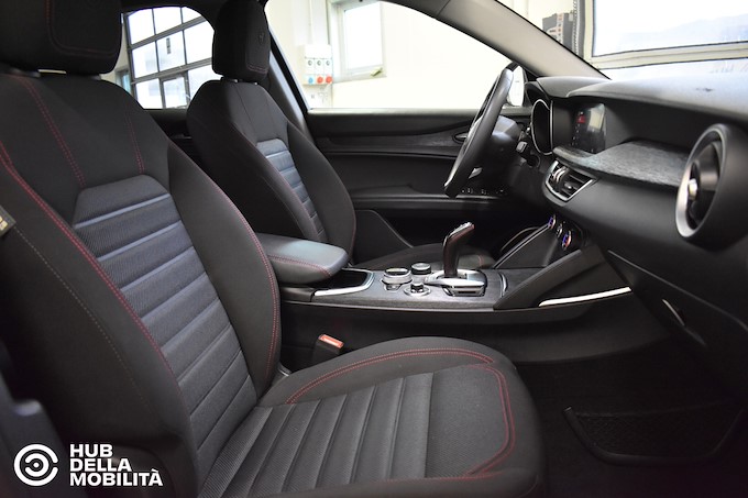 ALFA ROMEO Stelvio 2.2 Turbodiesel 190 CV AT8 Q4 Business